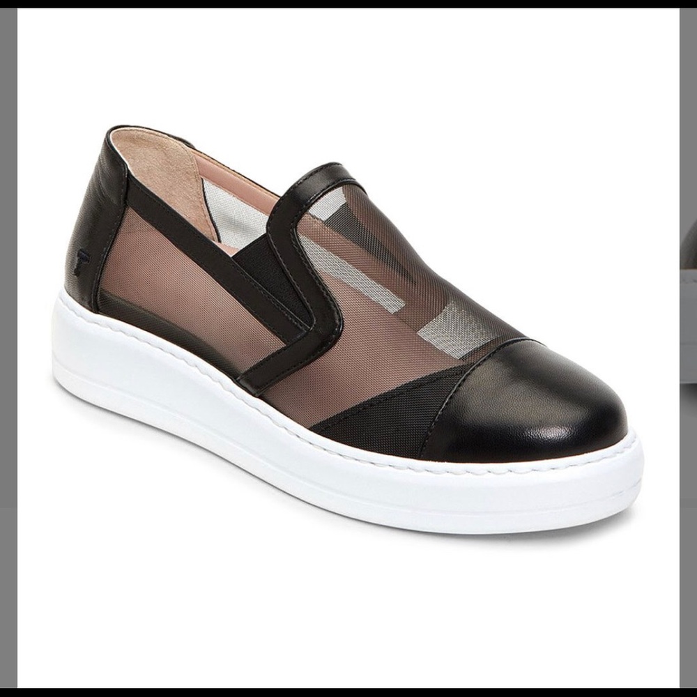 Taryn Rose- BLACK CALANDRA MESH SLIP-ON SNEAKER
